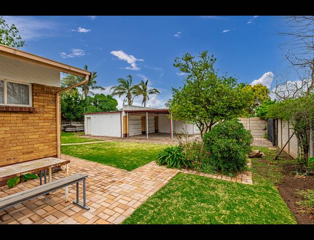 3 BEDROOM HOUSE FOR SALE IN BRENTHURST
